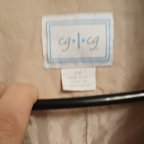 Women's Tan Jacket - Picture 5 of 10